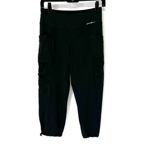 Eddie Bauer EUC women’s cropped pants size small